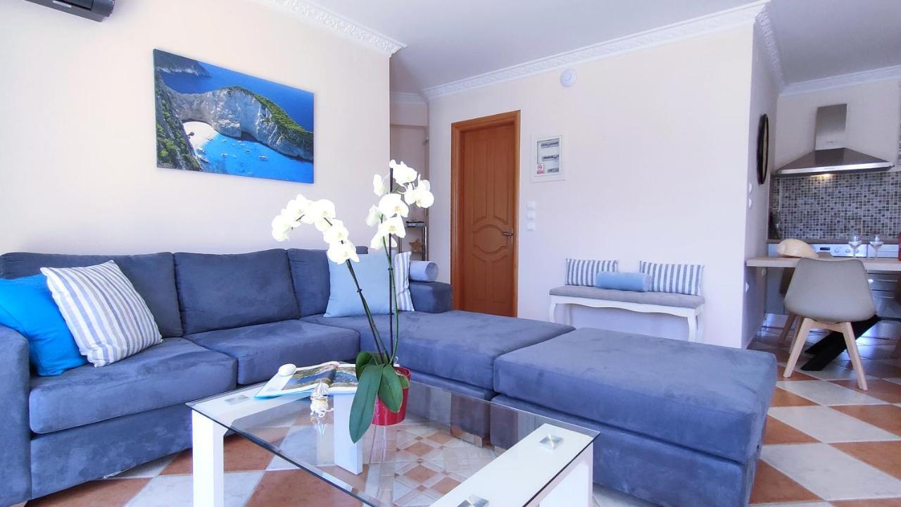 Blue Lagoon Luxury Apartment B2 Αργοστόλι Εξωτερικό φωτογραφία