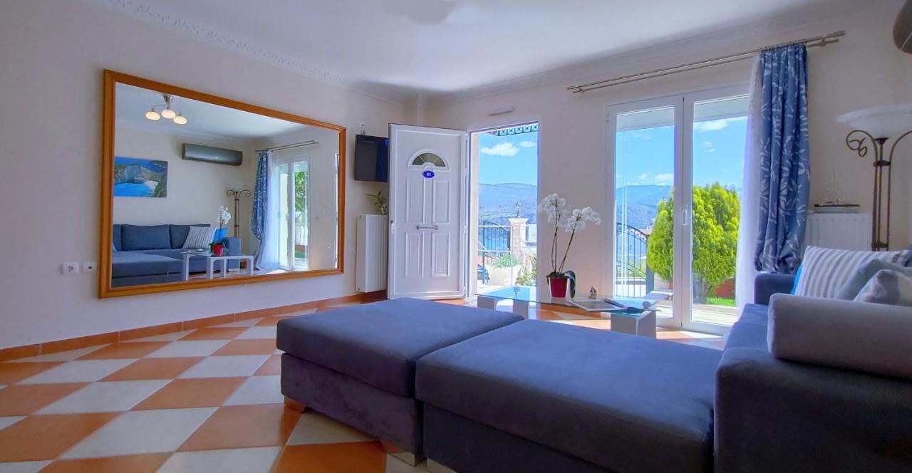 Blue Lagoon Luxury Apartment B2 Αργοστόλι Εξωτερικό φωτογραφία